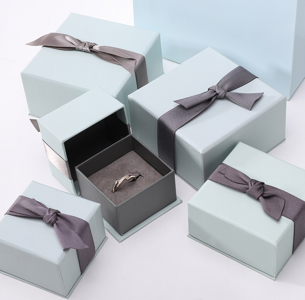 Classic Two Piece Gift Box for Jewelry