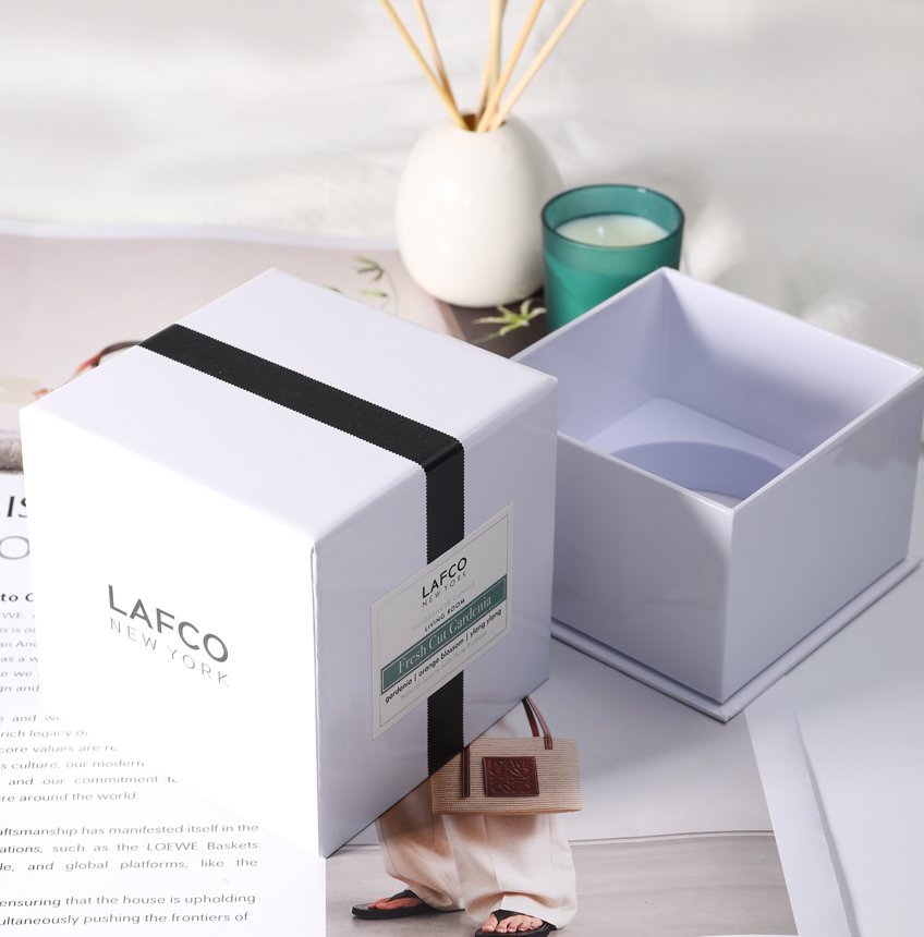 Candle Box with Fake Ribbon Embossed