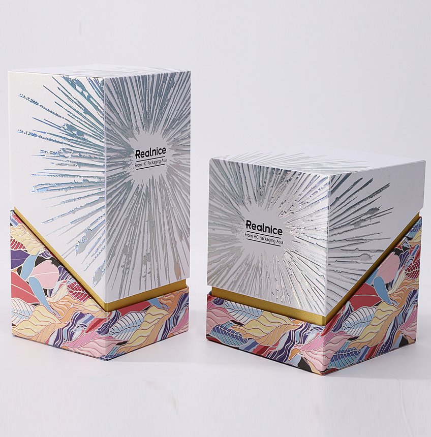 Luxury Gift Box with Wonderful Embossing