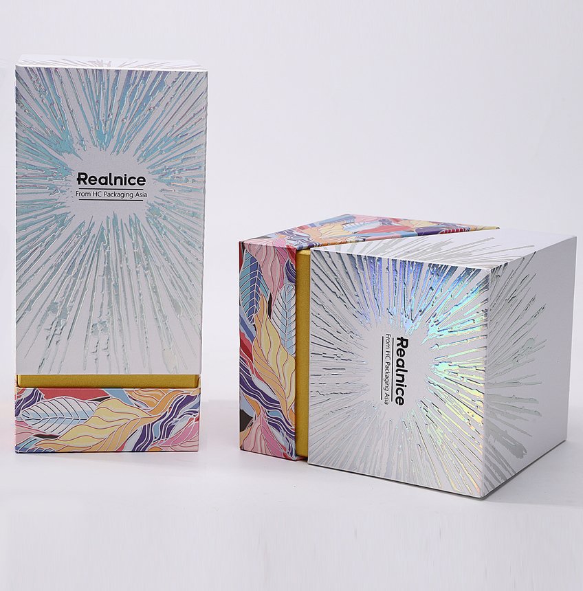 Luxury Gift Box with Wonderful Embossing