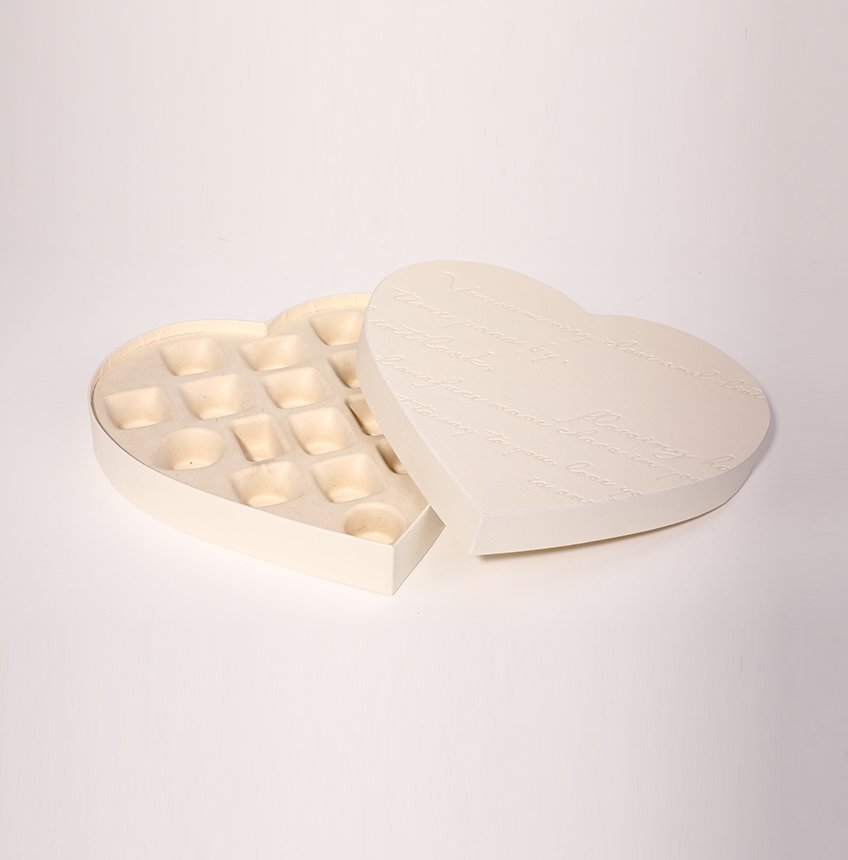 Classic Chocolate Box with Pulp Tray