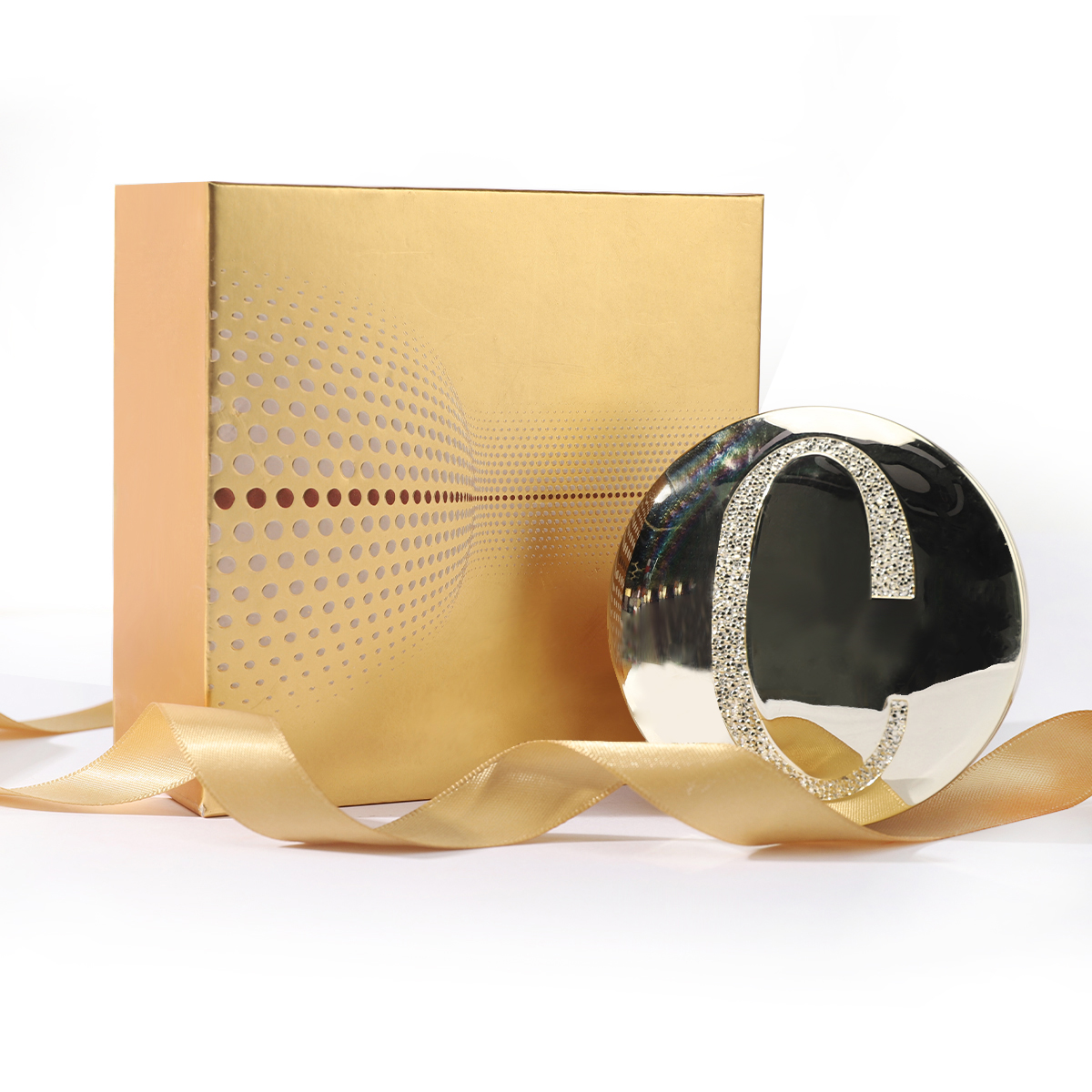 Compact Powder With Gold card Box Mockup