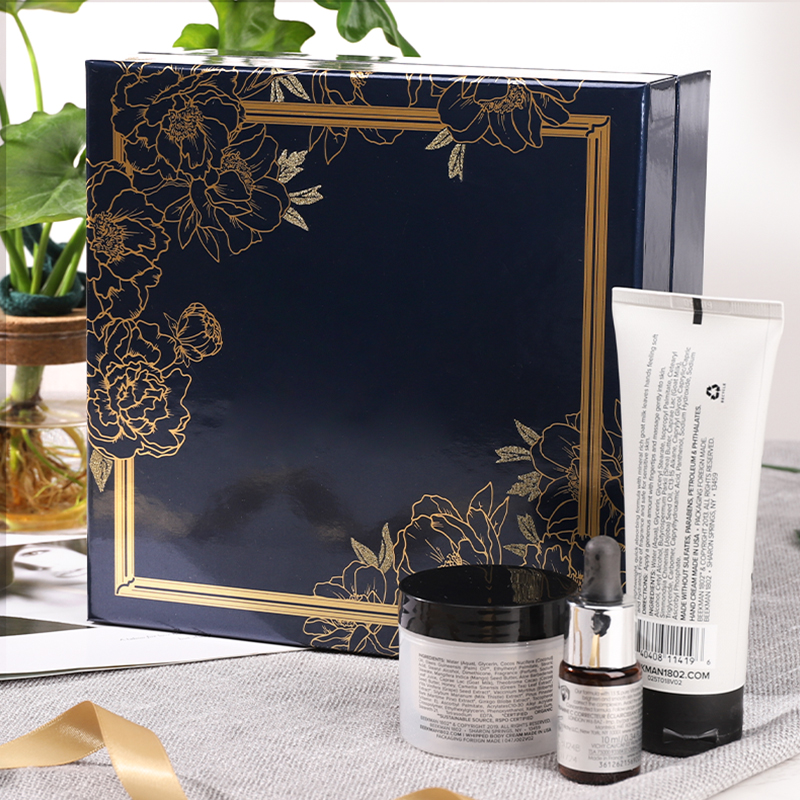 Black Top & Base skincare box set with ribbion