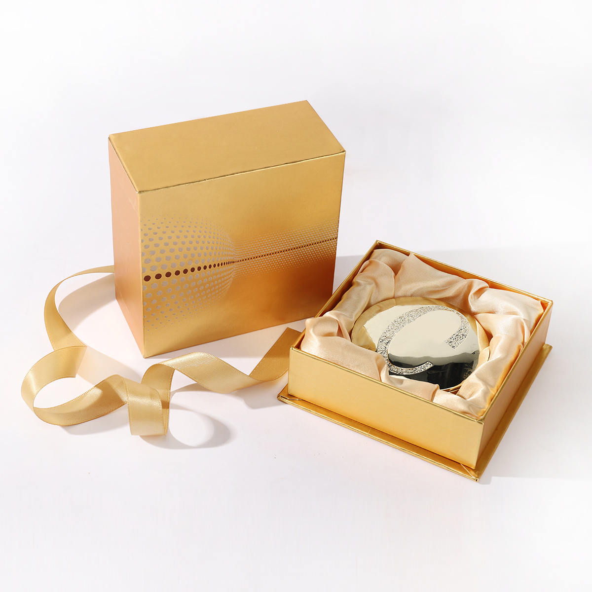 Compact Powder With Gold card Box Mockup
