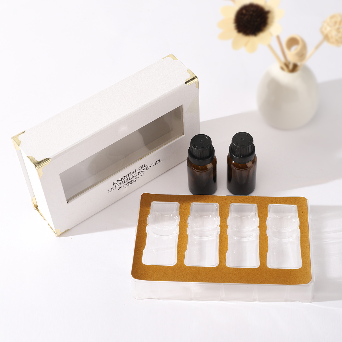 Magnetic packaging box Skin care essential oil magnet Box