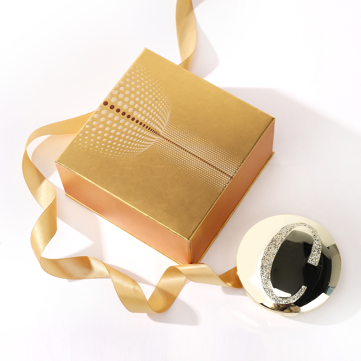 Compact Powder With Gold card Box Mockup