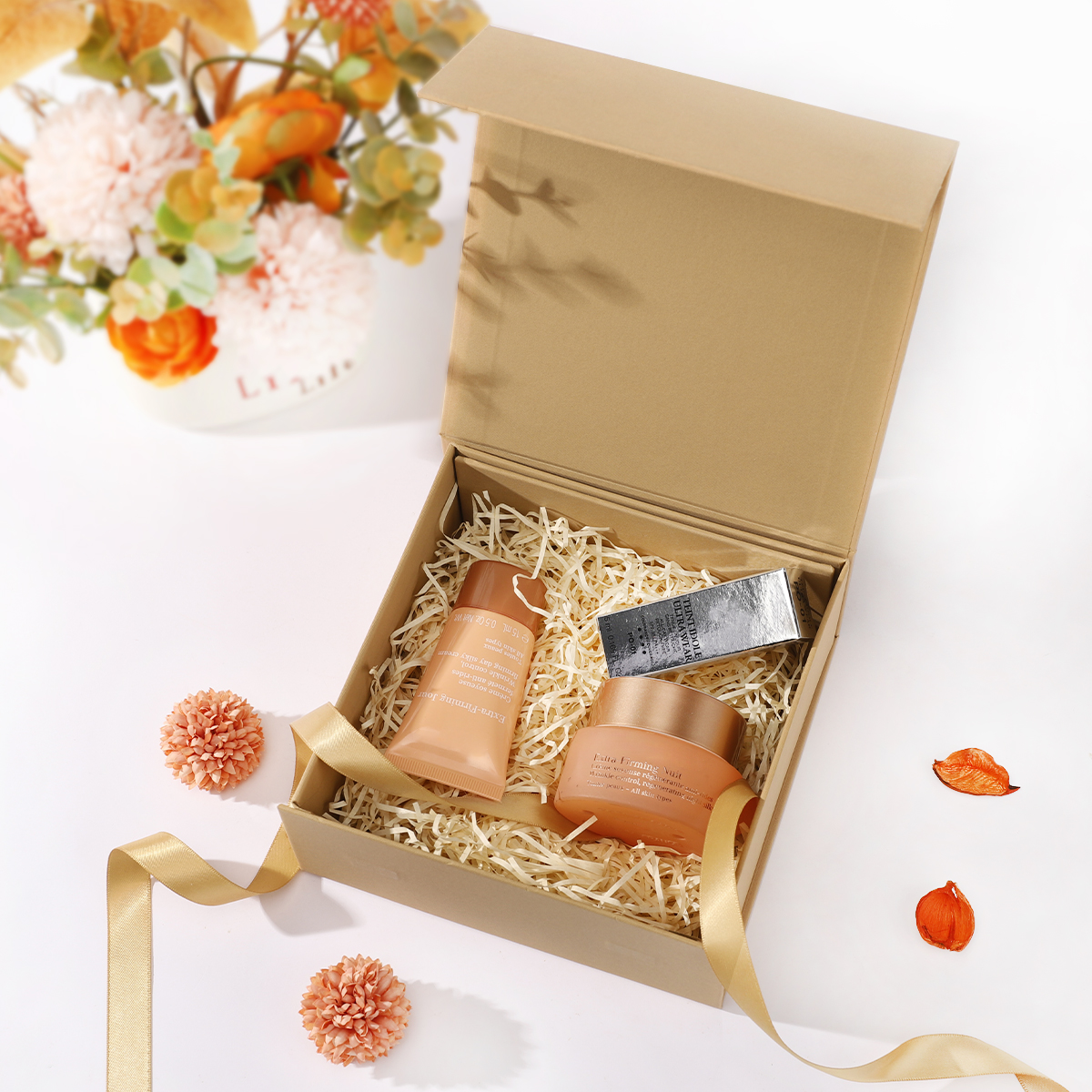 Magnetic Close Gift Box with Ribbon