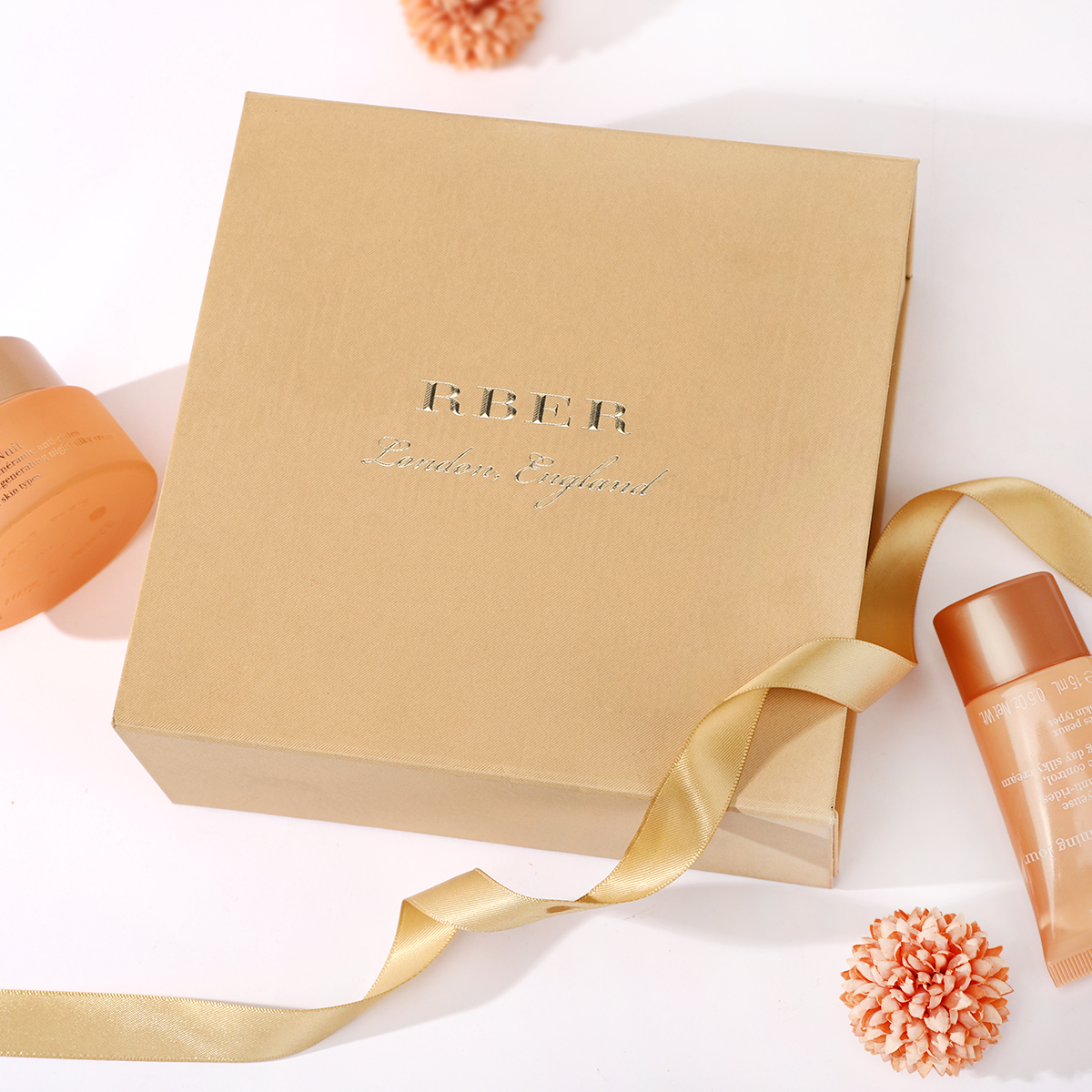 Magnetic Close Gift Box with Ribbon
