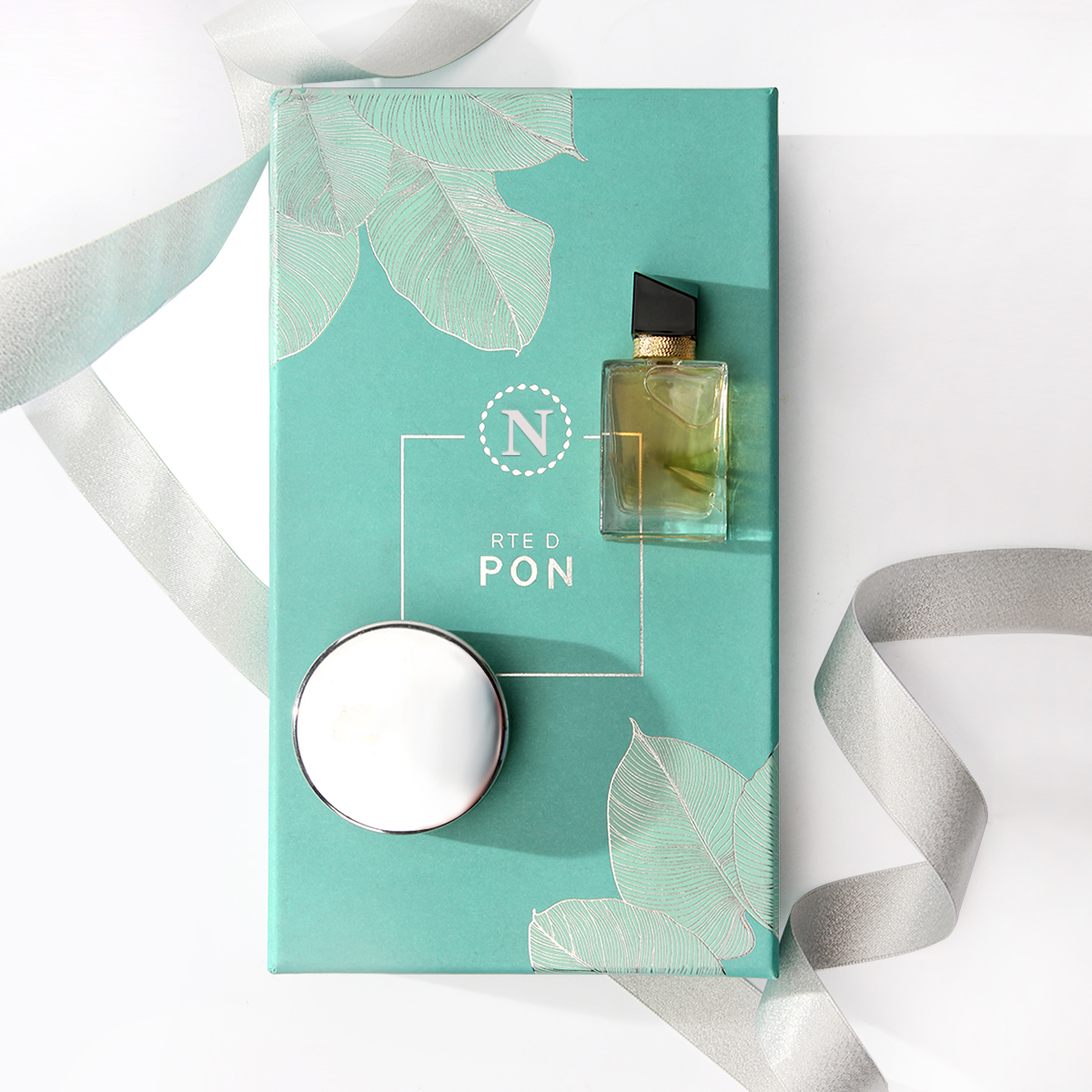 Custom cosmetic packaging