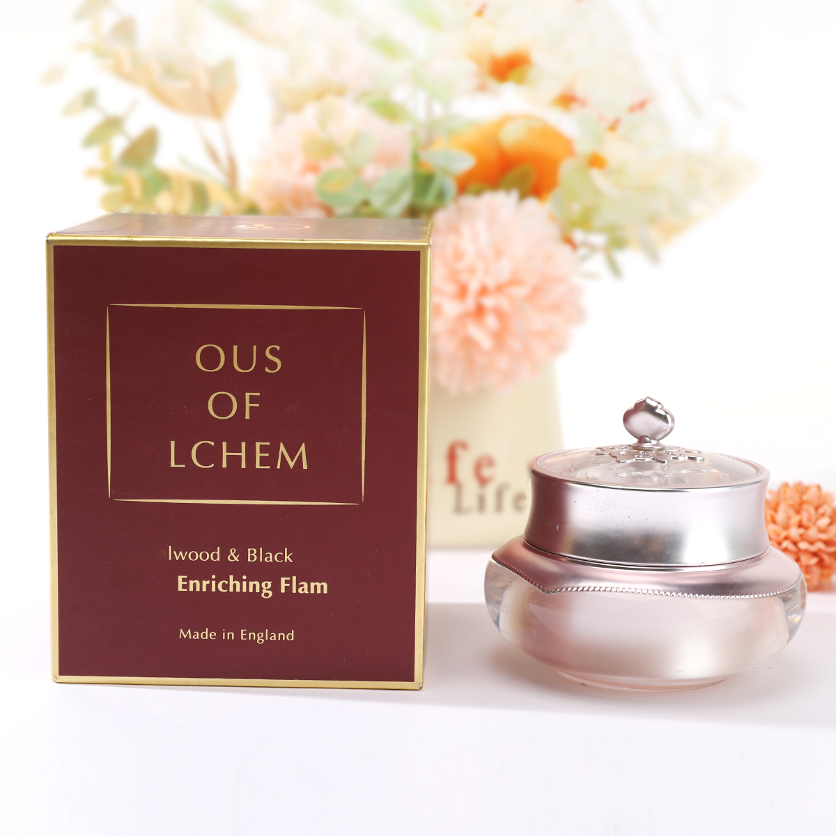 Custom skincare packaging Gift box